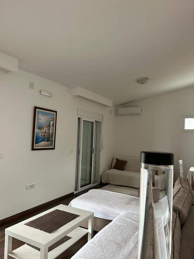 Apartments Sergej Sutomore Exterior foto