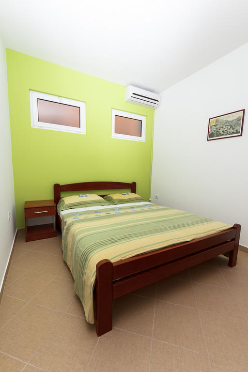 Apartments Sergej Sutomore Habitación foto